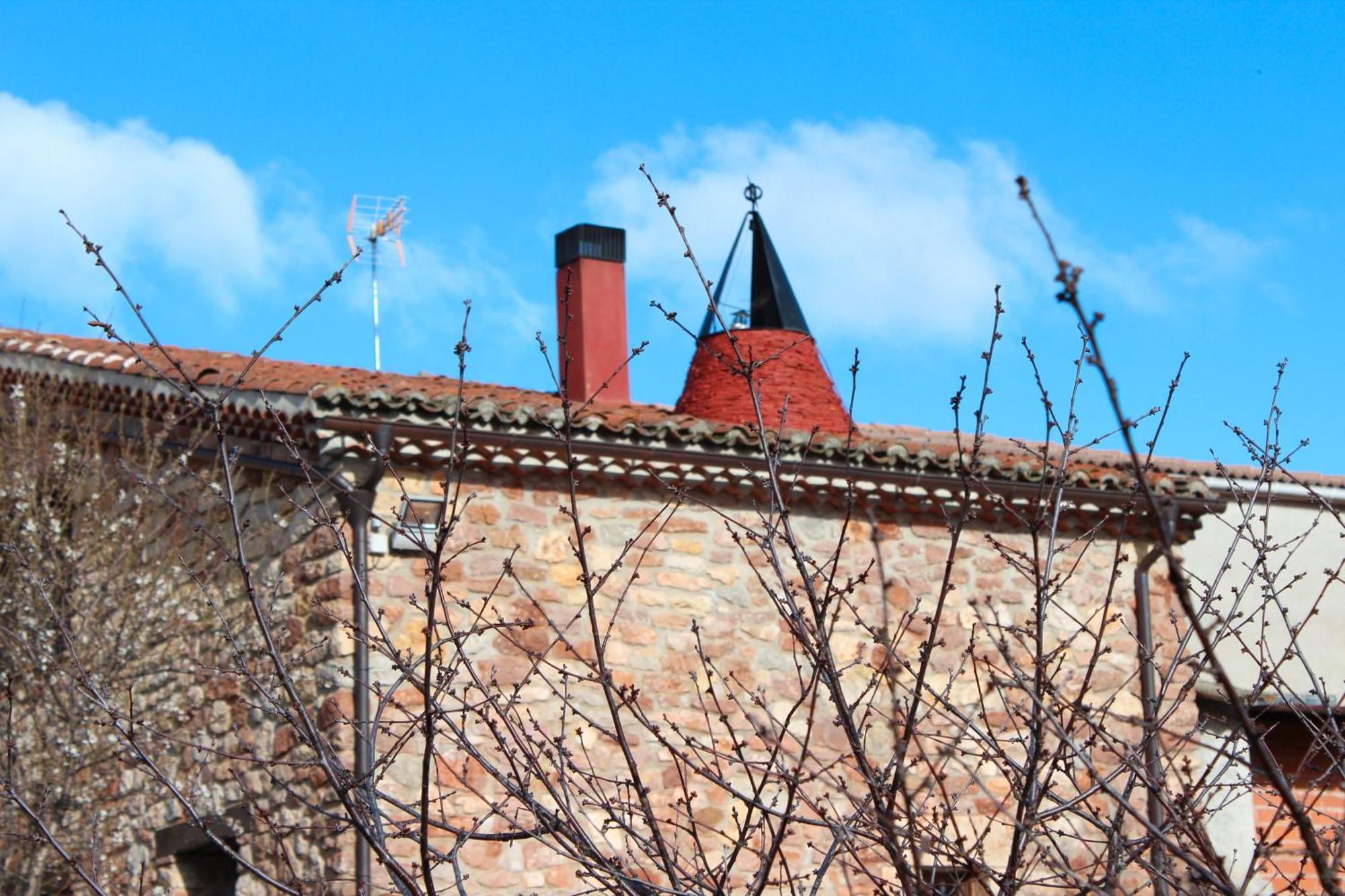 منزل الضيف Espeja de San Marcelino  في La Chimenea De Soria I Y I I المظهر الخارجي الصورة